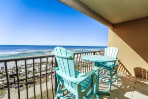 Image of Coral Reef Club #4