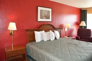 Image of Regency Inn & Suites