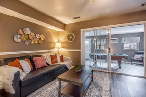 Image of Charming 3BR House Cozysuites Pool Table