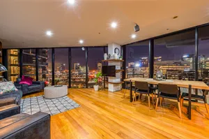 Image of Luxury 3 Bed 2 Bath City Views