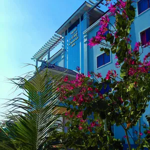 Image of Au Paradis Bleu Hotel