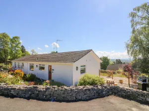 Image of Moss Cote