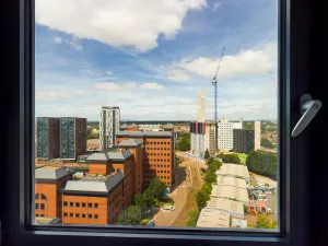 Image of Sleek and Modern 2BD 2bath in the Heart of Salford
