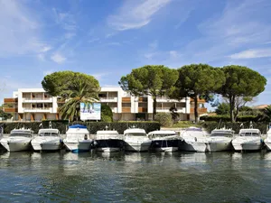 Image of Luxury 3 pièce Garden Apartment in Cannes Marina