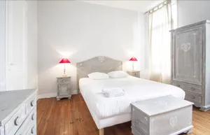 Image of Tauzia - Quiet apartment for 6 and balcony