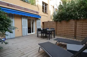 Image of CONGRES - Appartement 4 personnes grande terrasse dans le Carré d'Or à Nice