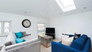 Image of Recently redecorated bright and spacious 1BR flat in West London