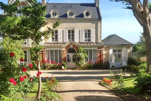 Image of House With 8 Bedrooms in Grandcamp-maisy, With Wonderful sea View, Fur