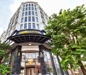 Image of Silk Hong Ha airport hotel