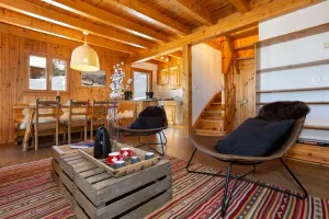 Image of Relaxing Sauna Chalet for 6