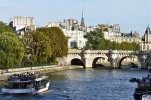 Image of Charming Apartment With Balcony - 5 min Republique