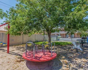 Image of Econostay