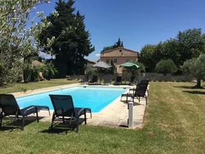 Image of typical provençal farm house close to l'isle sur la sorgue - 12 persons