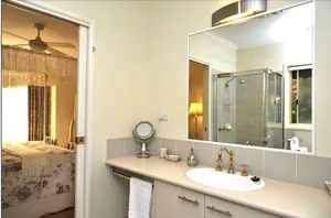 Image of The Birch House - Silver Birches Accommodation Bright
