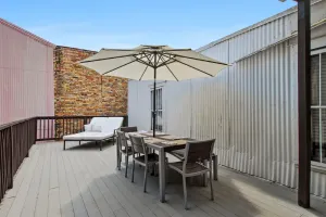 Image of Charming New Orleans Townhouse Near All City Hot Spots
