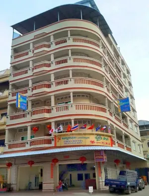 Image of First Hotel