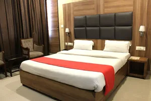 Image of Hotel Waves