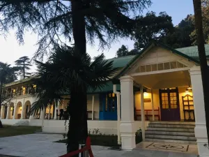 Image of Hotel Pine Retreat Mallroad