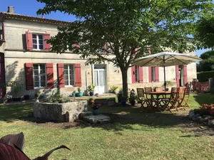 Image of La Charentaise des Lilas