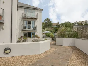 Image of 12 CRABSHELL HEIGHTS, pet friendly, with a garden in Kingsbridge