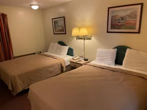 Image of Travelodge Inn & Suites by Wyndham Muscatine
