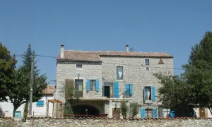 Image of Les Loups Dans La Bergerie