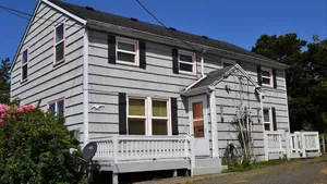 Image of 326 2nd Ave