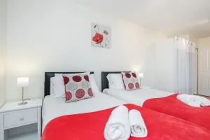 Image of MPL Apartments - Queens Broadway F4
