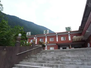 Image of Green Peak Holiday Villa