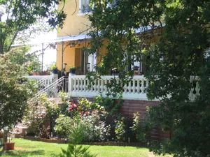 Image of La Maison Jaune