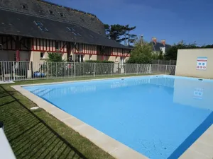 Image of Appartement lumineux et cosy avec jardin vue sur chateau près Port en Bessin, Bayeux et Omaha Beach