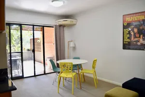 Image of Quiet 1 Bedroom Flat in Concord