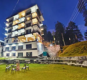 Image of Hotel Satnam Grand Dalhousie !! Main Highway Hotel ! Balcony Rooms ! Parking Space ! Mountain View