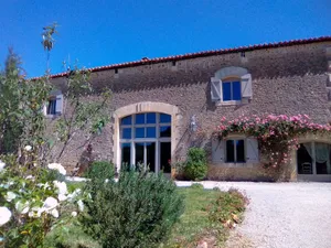 Image of TENDANCE CAMPAGNE Chambre d'hôtes