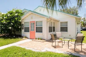 Image of Alamanda Villa on Holmes Beach