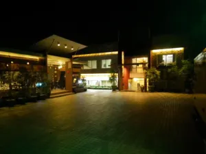 Image of Golden Silk Road Hotel