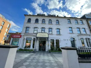 Image of Pembury Hotel