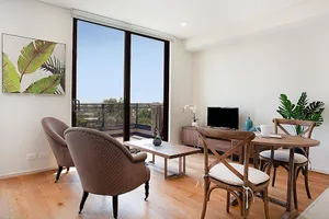 Image of Crows Nest 13