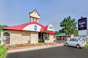 Image of Inn Madison Heights, MI