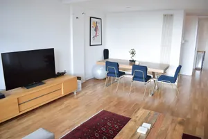 Image of 2 Bedroom Flat in Zone 1 East Central London with Parking