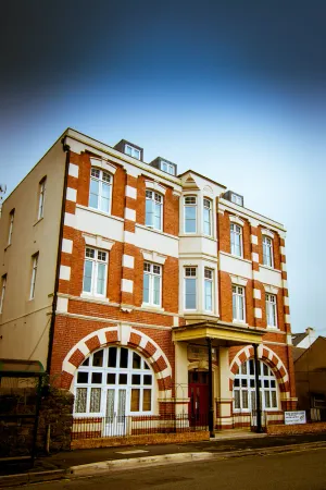 Image of Albion House