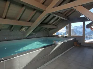 Image of Comfortably Furnished Chalet Just 80 m. From the Slopes