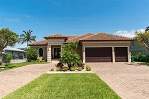 Image of Sanmarco1050 - 1050 San Marco Road 4 Bedroom Home by Redawning