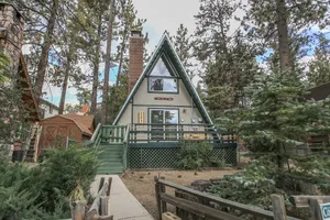 Image of The Getaway - Amazing and cozy escape! With beautiful views of the Bear Mountain slopes!