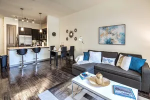 Image of Upscale Condo Close to Downtown - Parking Included