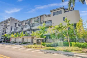 Image of Up East Townhomes by Nomada Residences