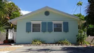 Image of Street South House #54587