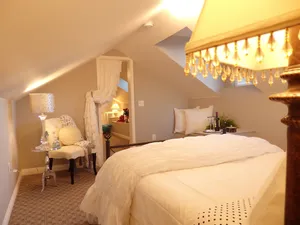 Image of Rhinestone Rose Inn & Wellness Center