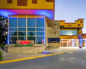 Image of Clarion Inn & Suites University Center