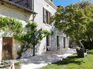 Image of L'escapade
